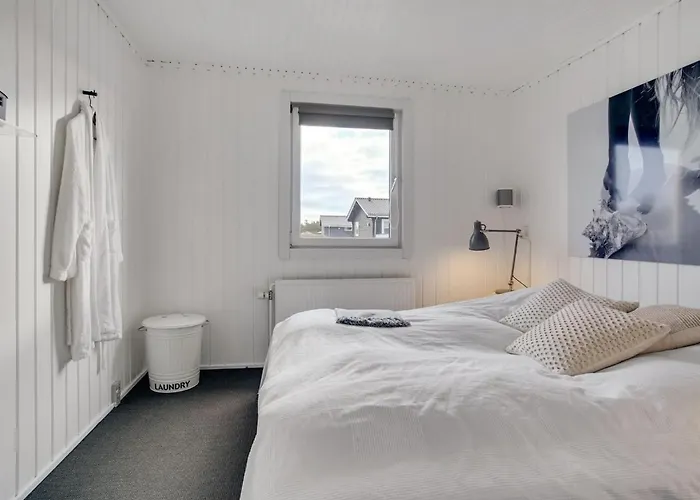 Ferienhaus Kiina - 100m From The Sea By Interhome